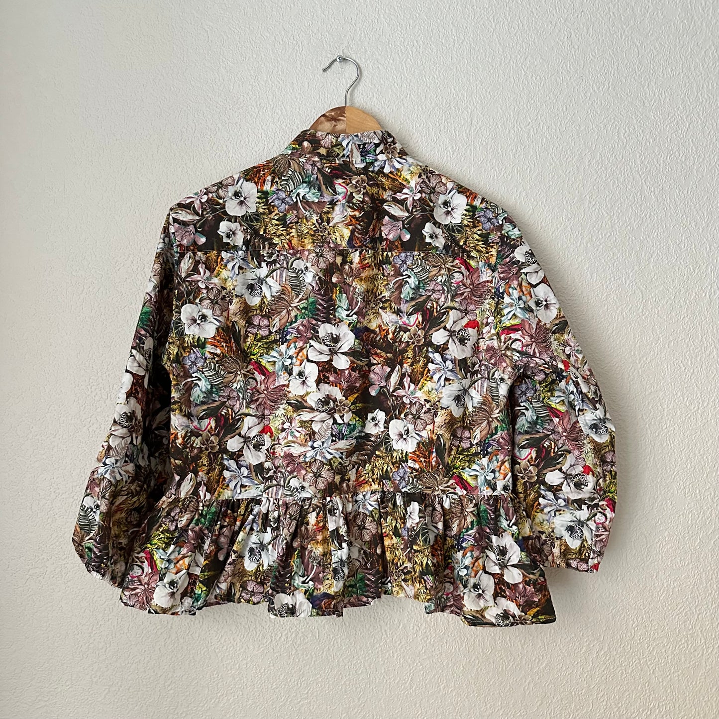 Peplum Flower Shirt - Upcycled Shirt 34 - M, Cotton