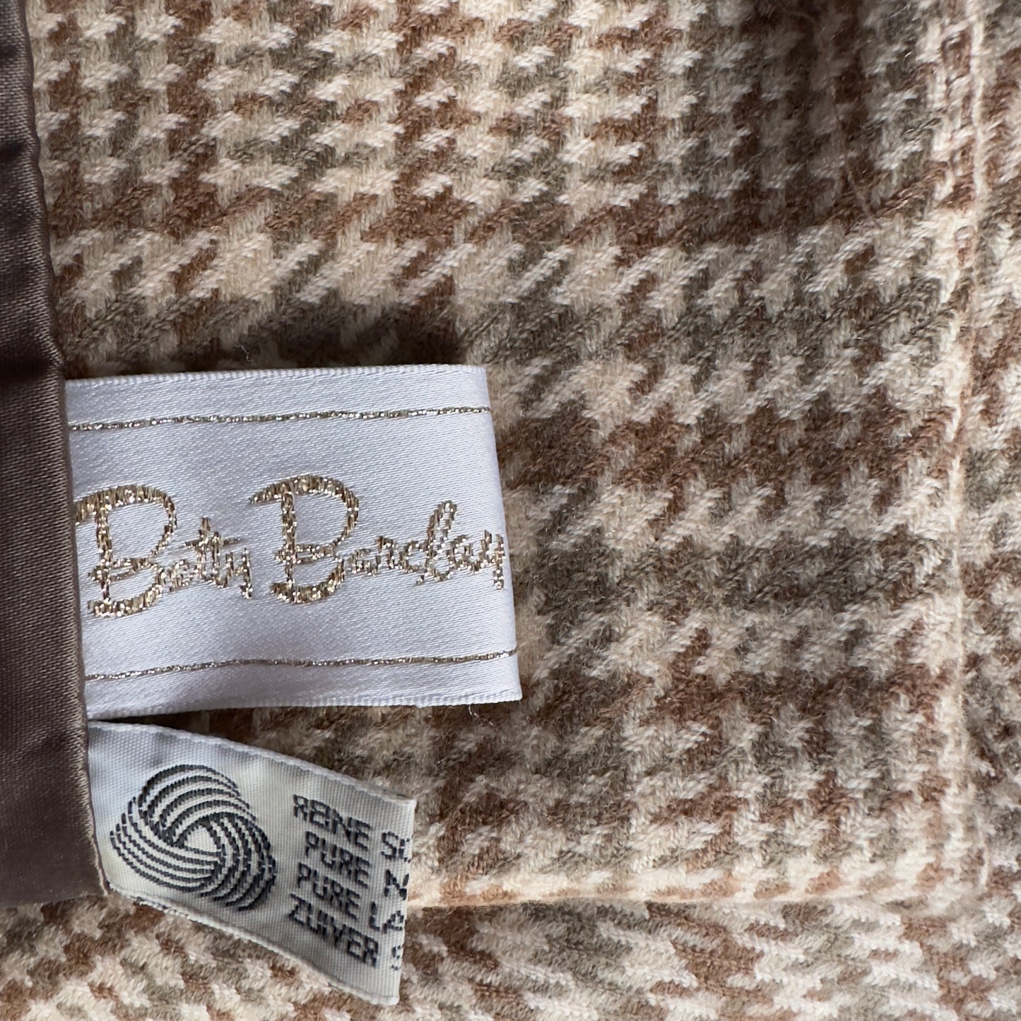 Upcycled Blazer 3 - Cropped, Beige Plaid, Wool