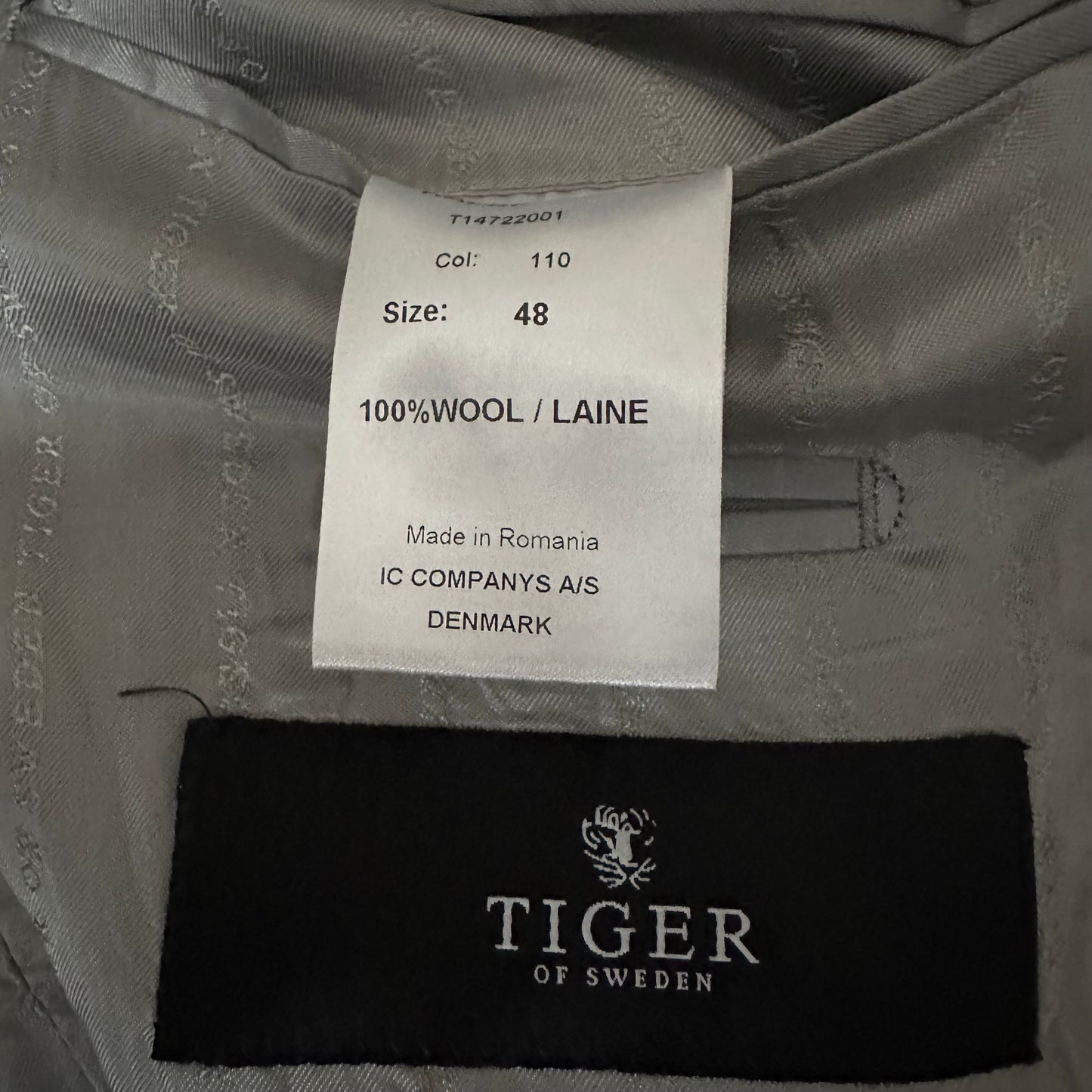 Upcycled Bow Blazer Gray/Black, Wool size M