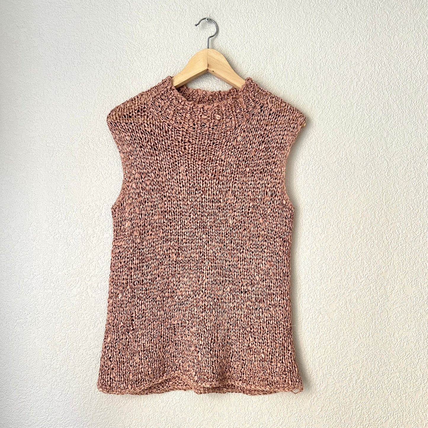 Raw Silk Knitted Top - size M-L