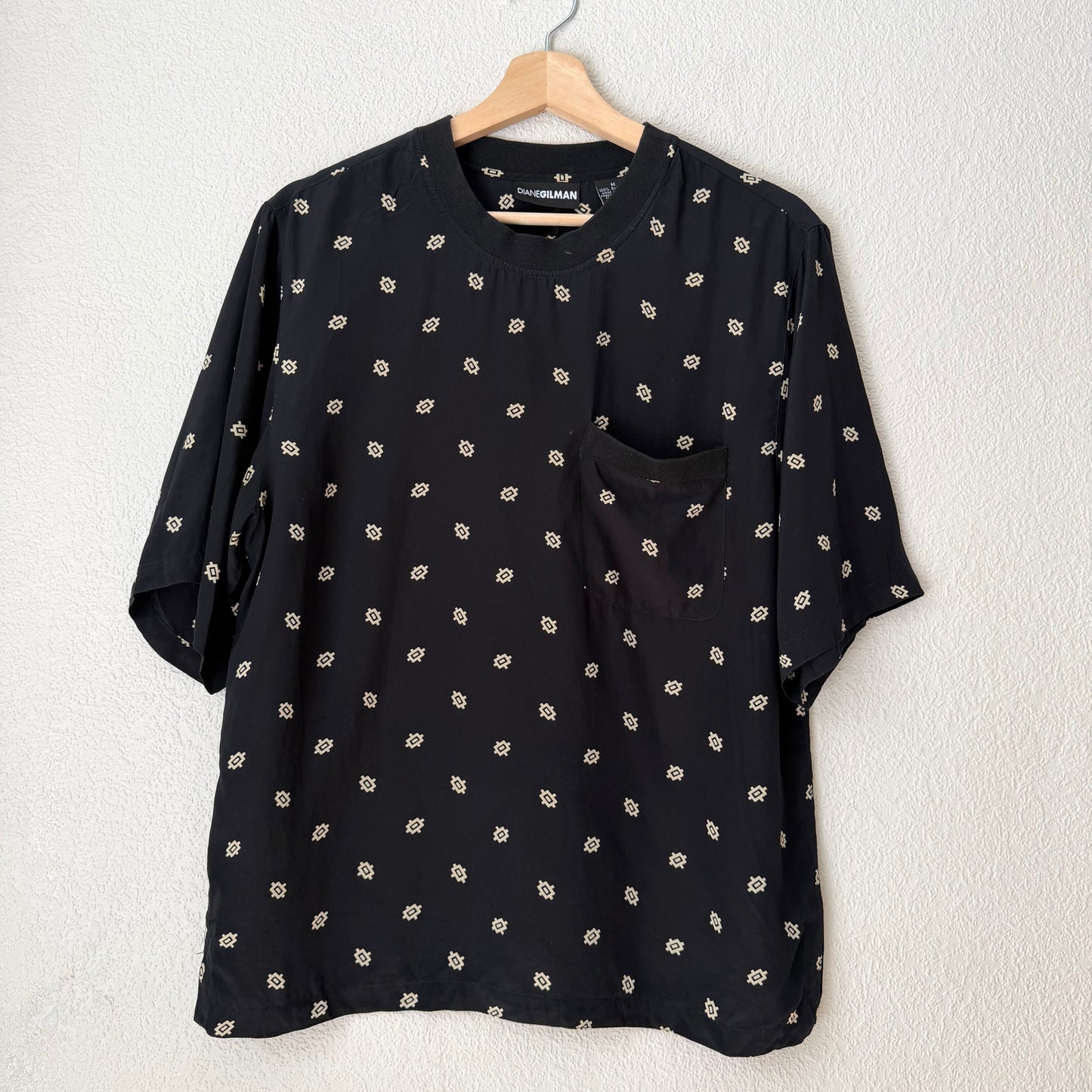 Black Print Silk T-Shirt - size M