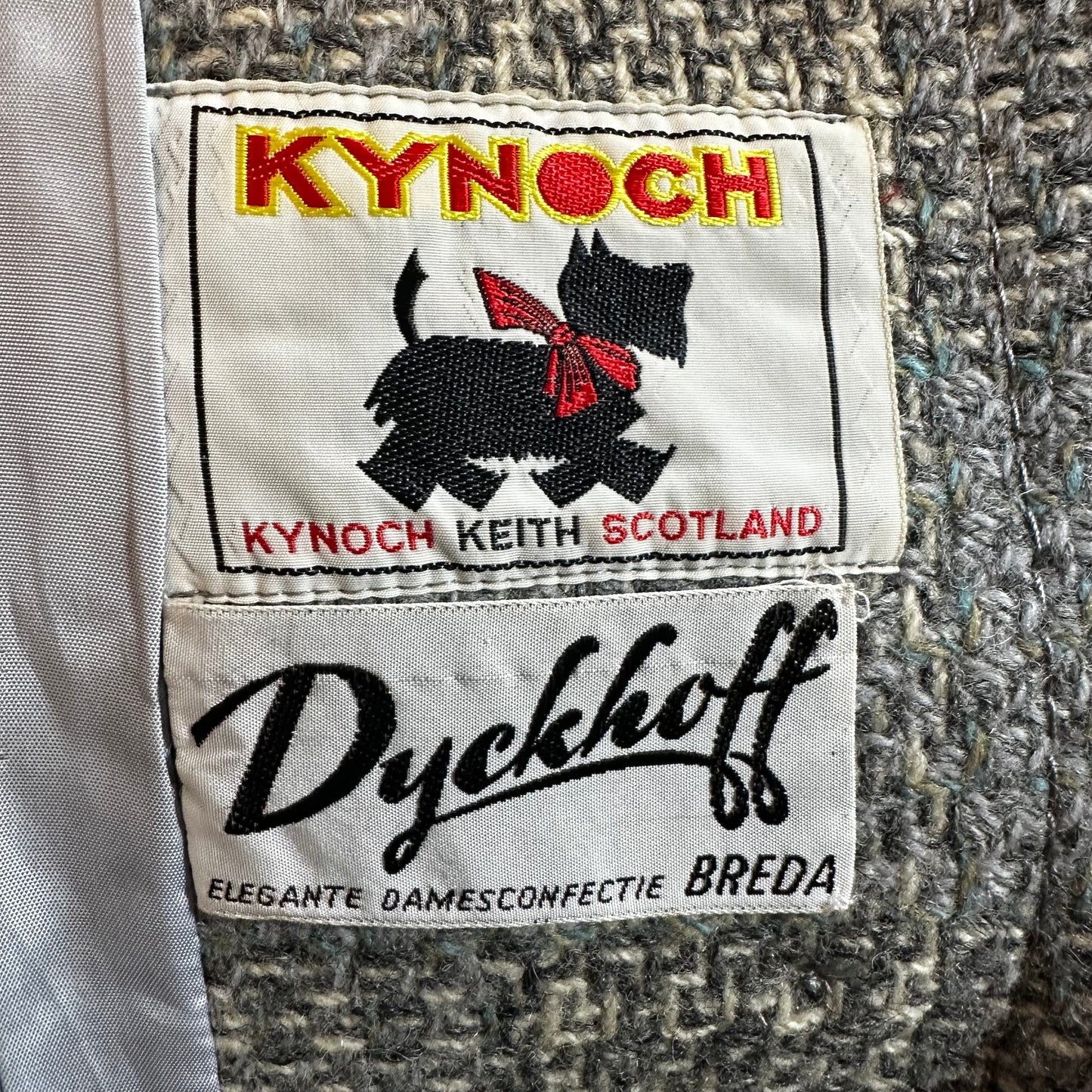 Vintage Tweed Belted Coat - Pure Wool - size M