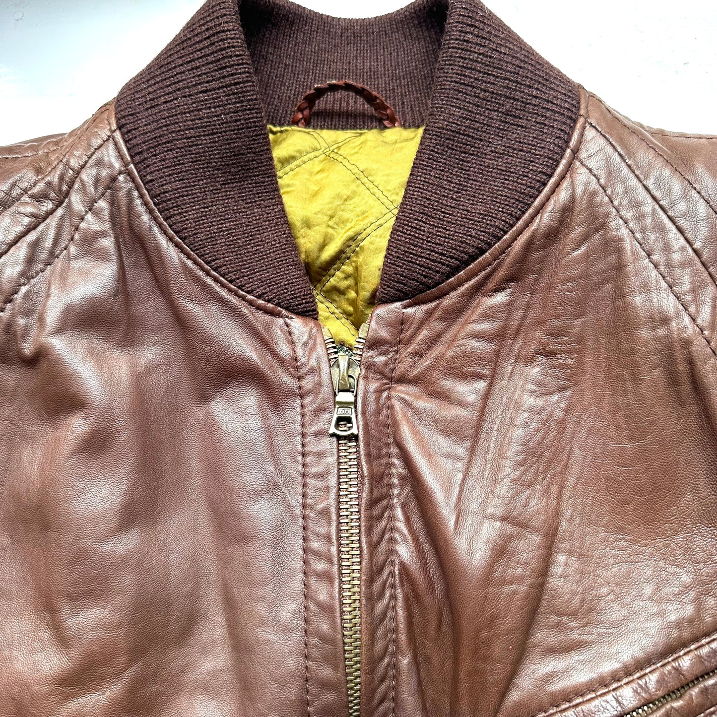 Vintage Hugo Boss Leather Bomber Jacket - size L
