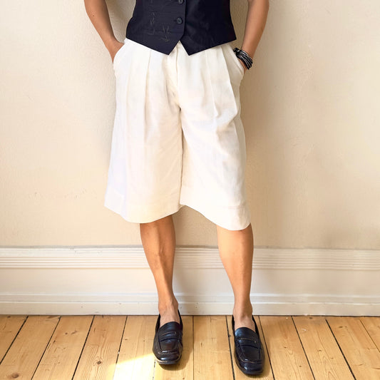 Vintage White Linen Blend Bermuda Shorts - Size S-M