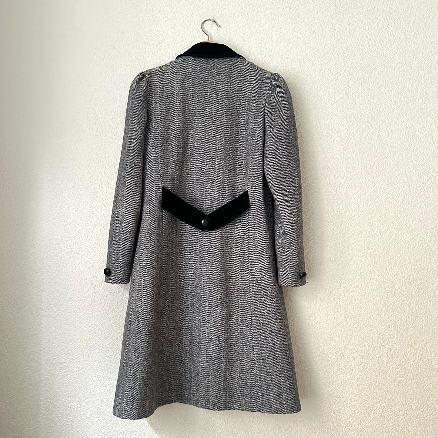 Vintage Blue Herringbone Wool Coat - size XS-S