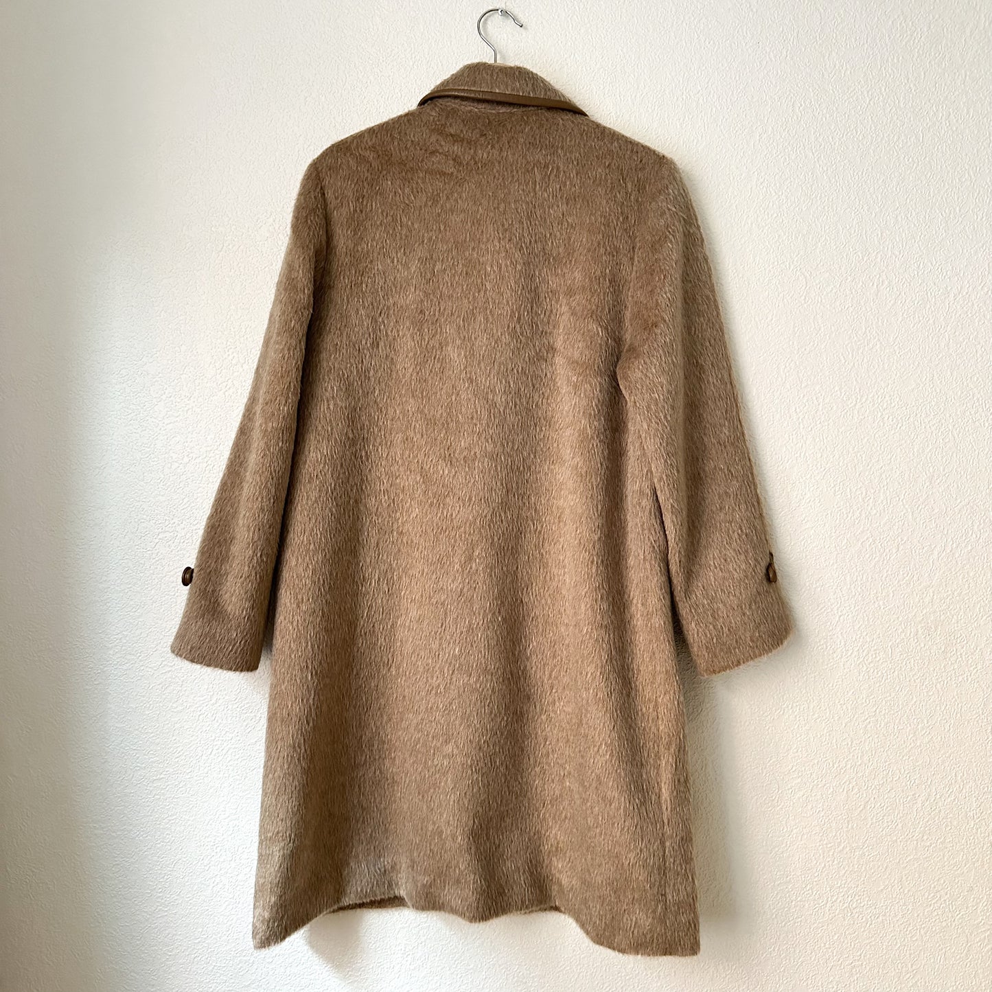 Vintage Llama Coat - size S-M