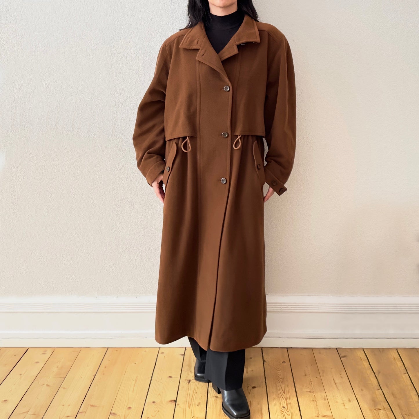 Vintage Brown Wool Coat, size EU42