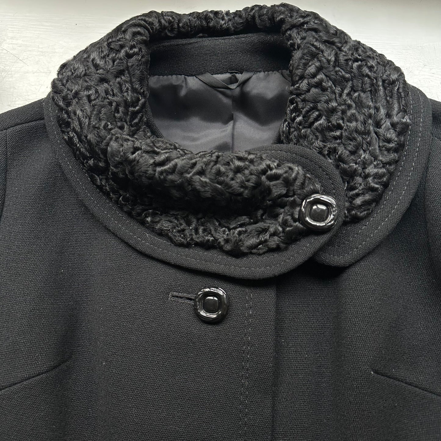 Vintage Black Coat - M - Astrakhan Collar