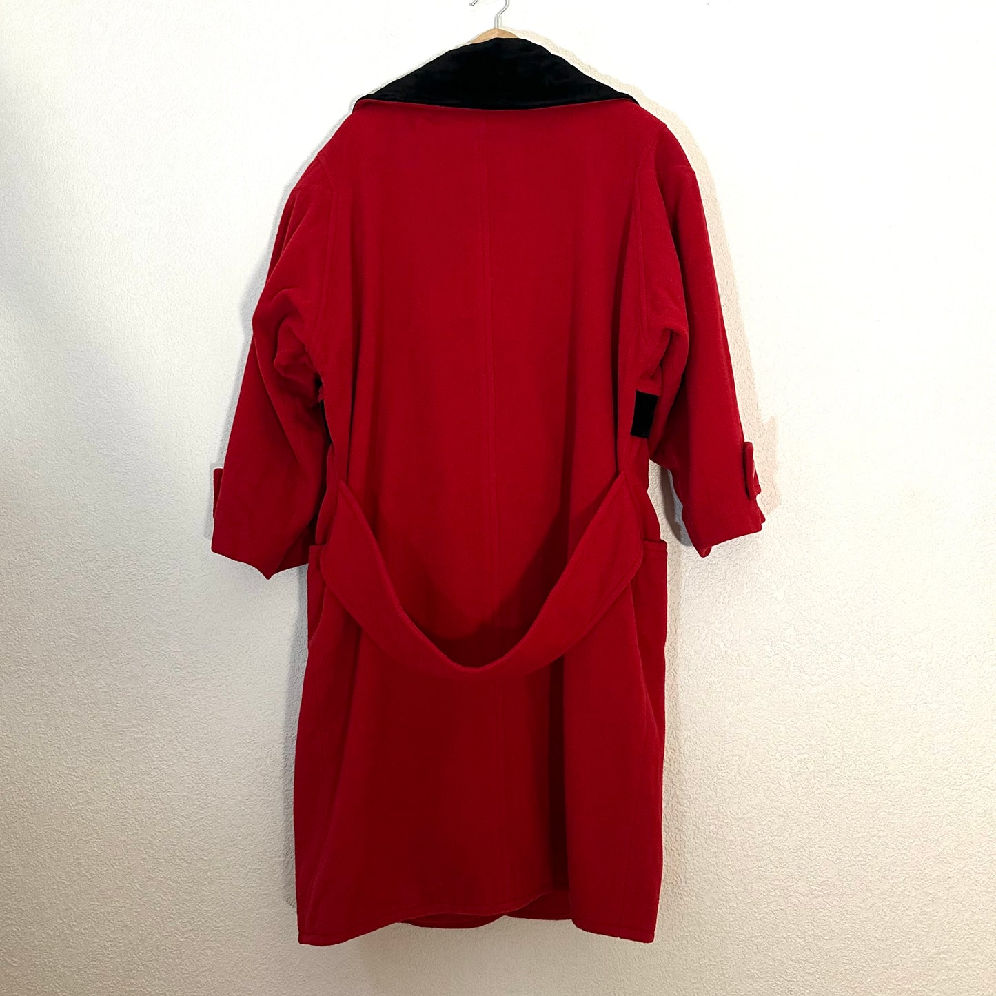 Vintage Red Wool Statement Coat - size M