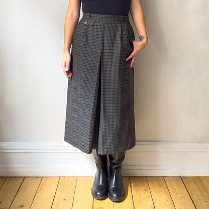 Vintage Wool Culottes - size EU40