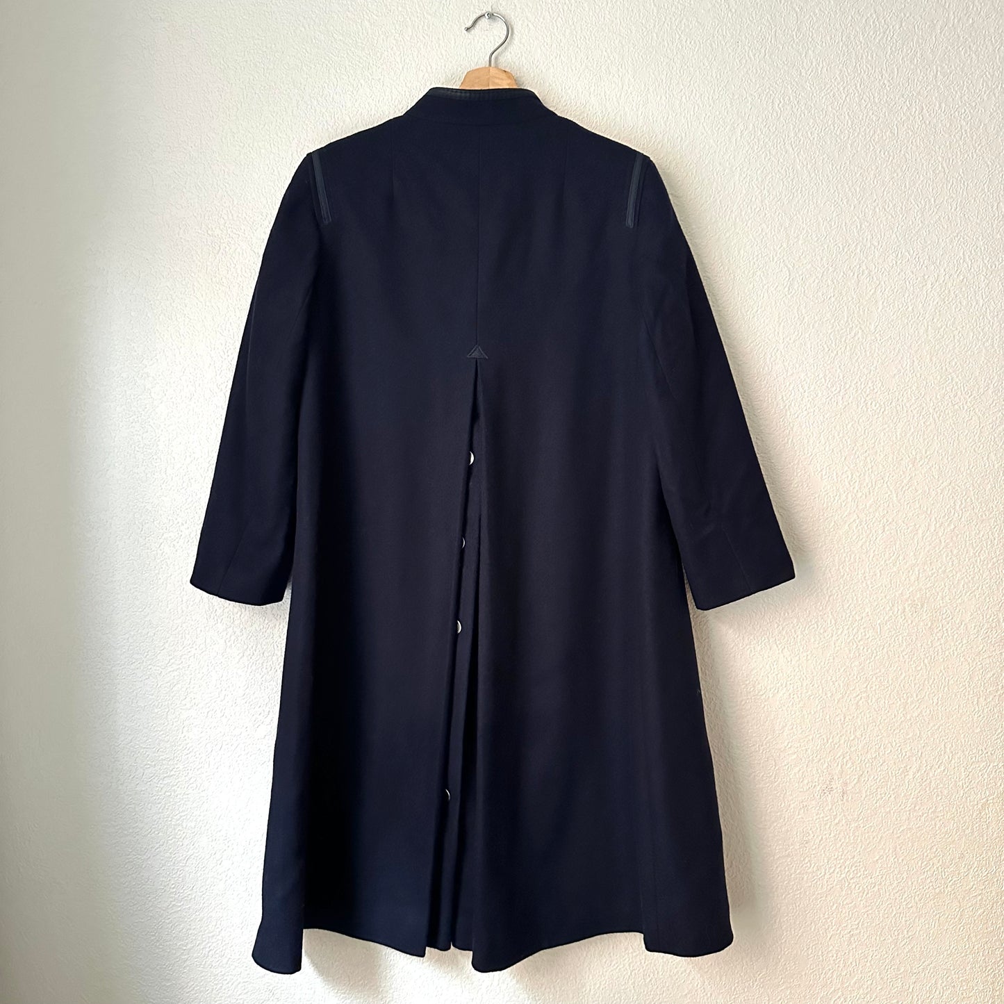 Vintage Dark Blue Loden Coat - Pure Wool - size M