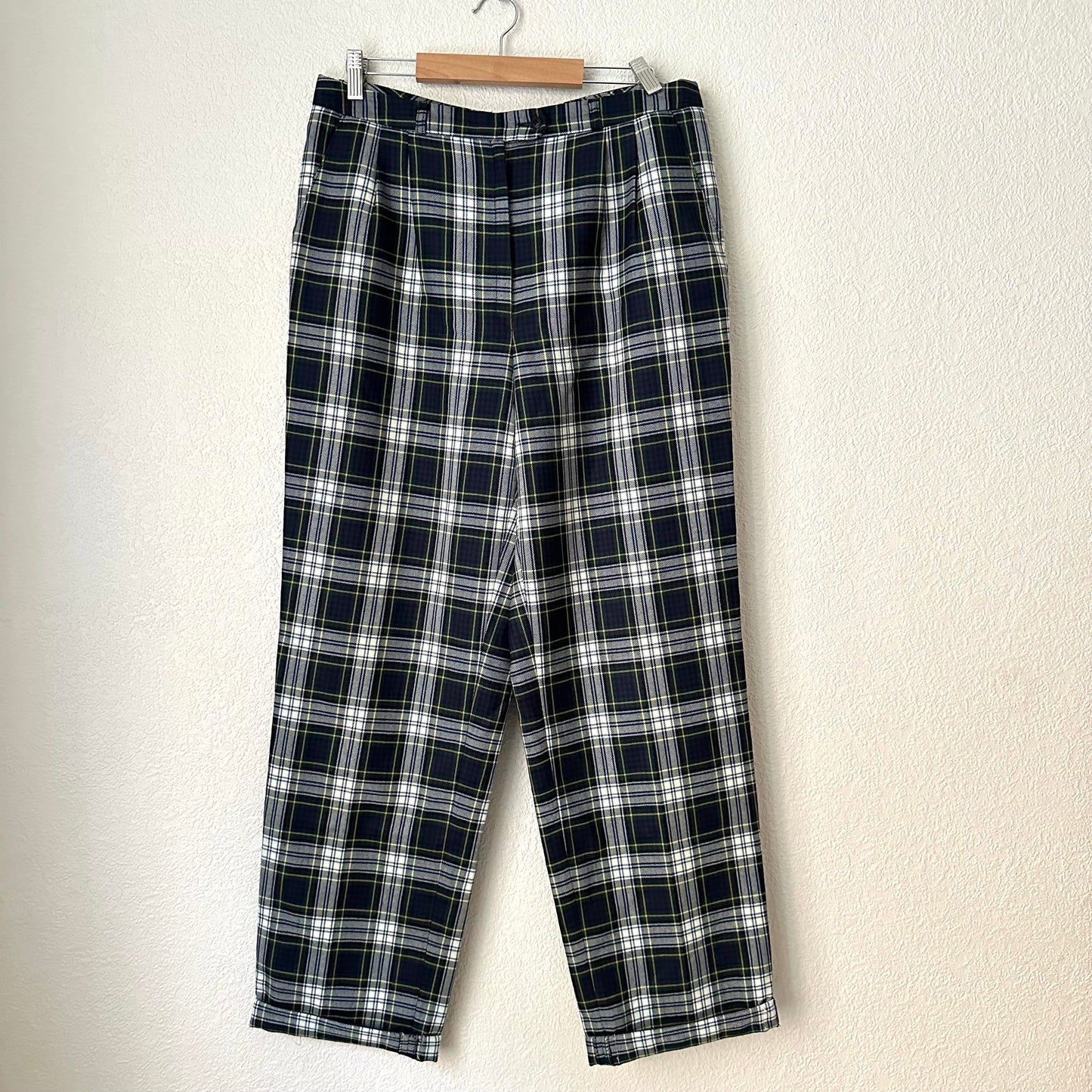 Vintage Plaid Pants - pure wool, size M