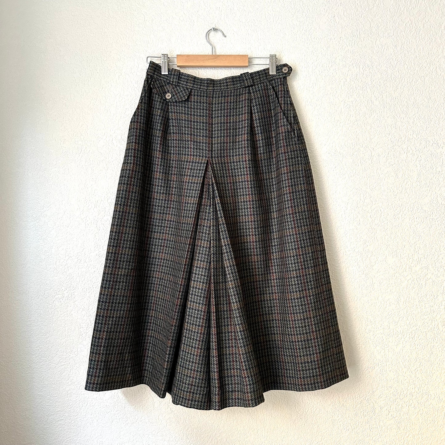 Vintage Wool Culottes - size EU40