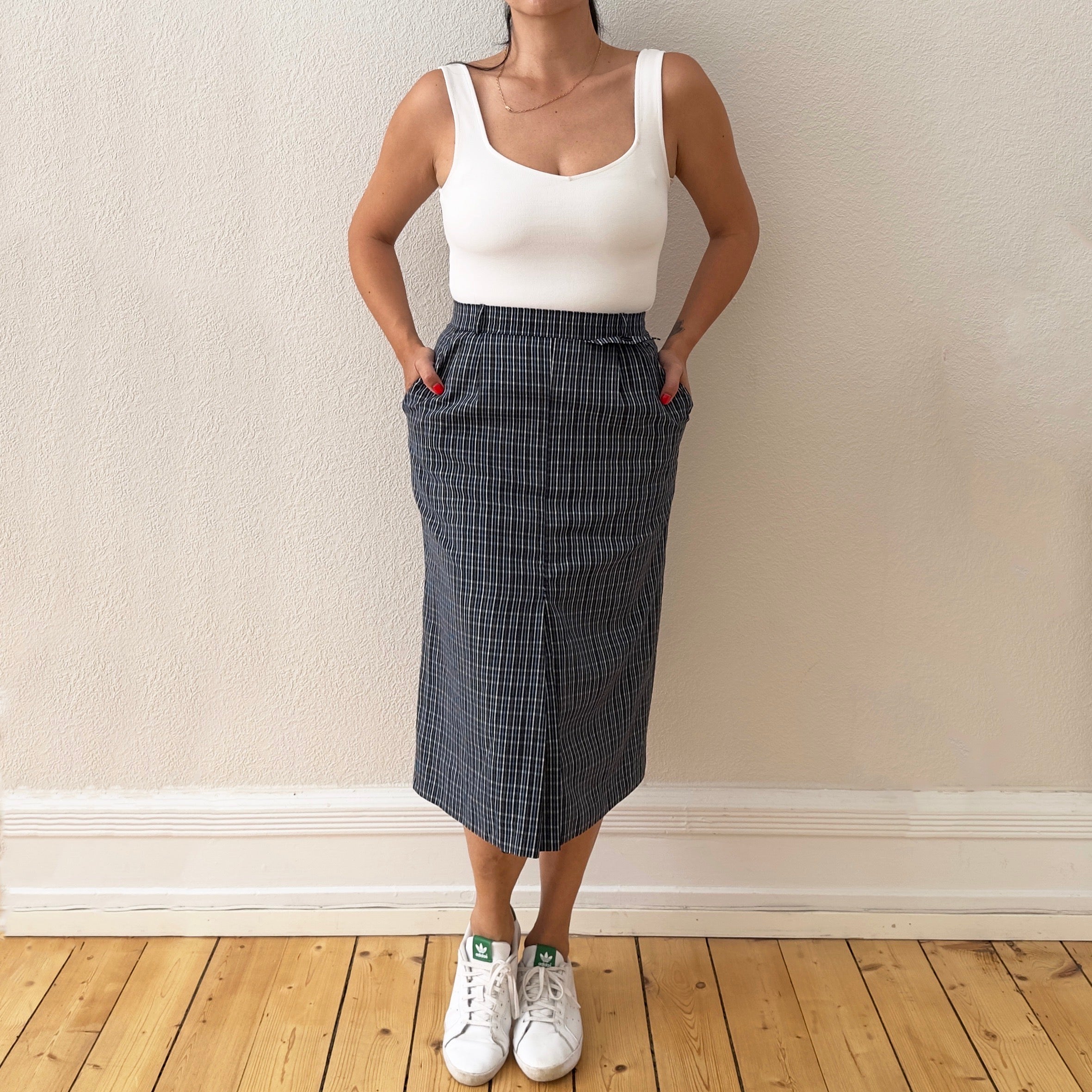 Midi skirt outlet with pockets vintage