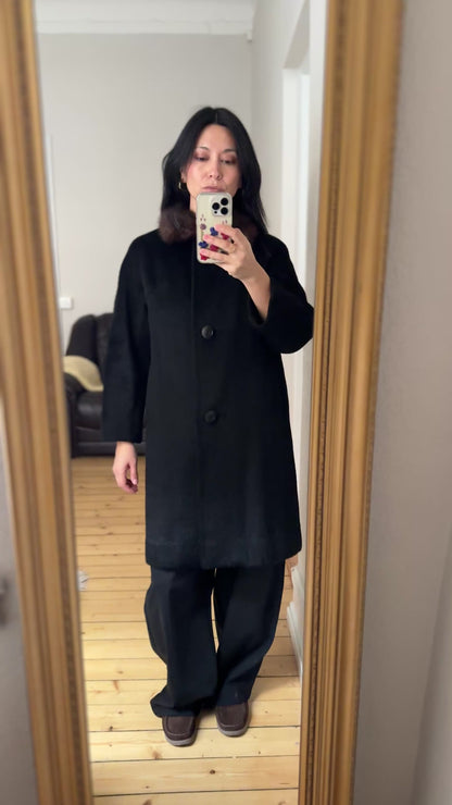 Vintage Llama Coat - S - Real Fur Collar