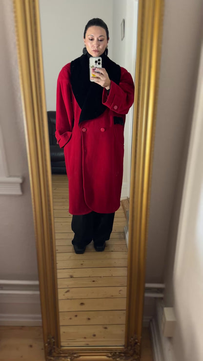 Vintage Red Wool Statement Coat - size M