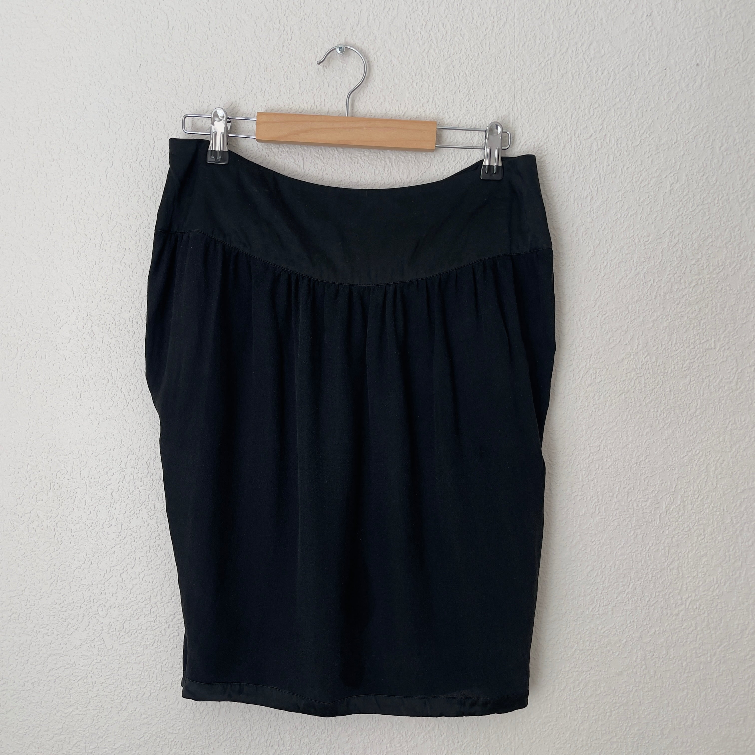 Mini black hotsell skirt h&m