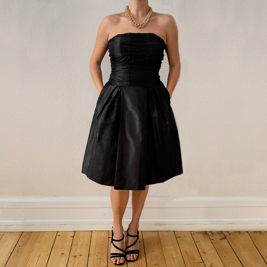 Black Silk Set - Corset + Full Skirt - Tiger of Sweden